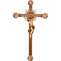 Cristo Barroco en cruz con Evangelistas y rayos